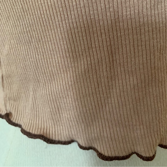 Self Esteem Tan and brown Short sleeve cropped top; lightweight ribbed texture - Picture 4 of 8